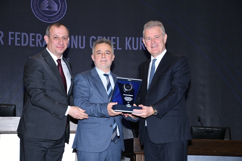 Ayhan Sulak